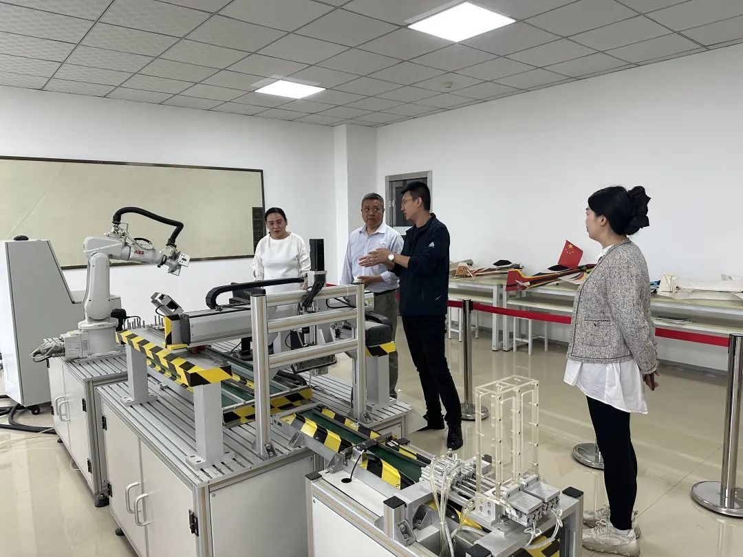 明德理工学院王卫军教授