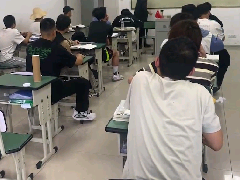   一年级2班历史课